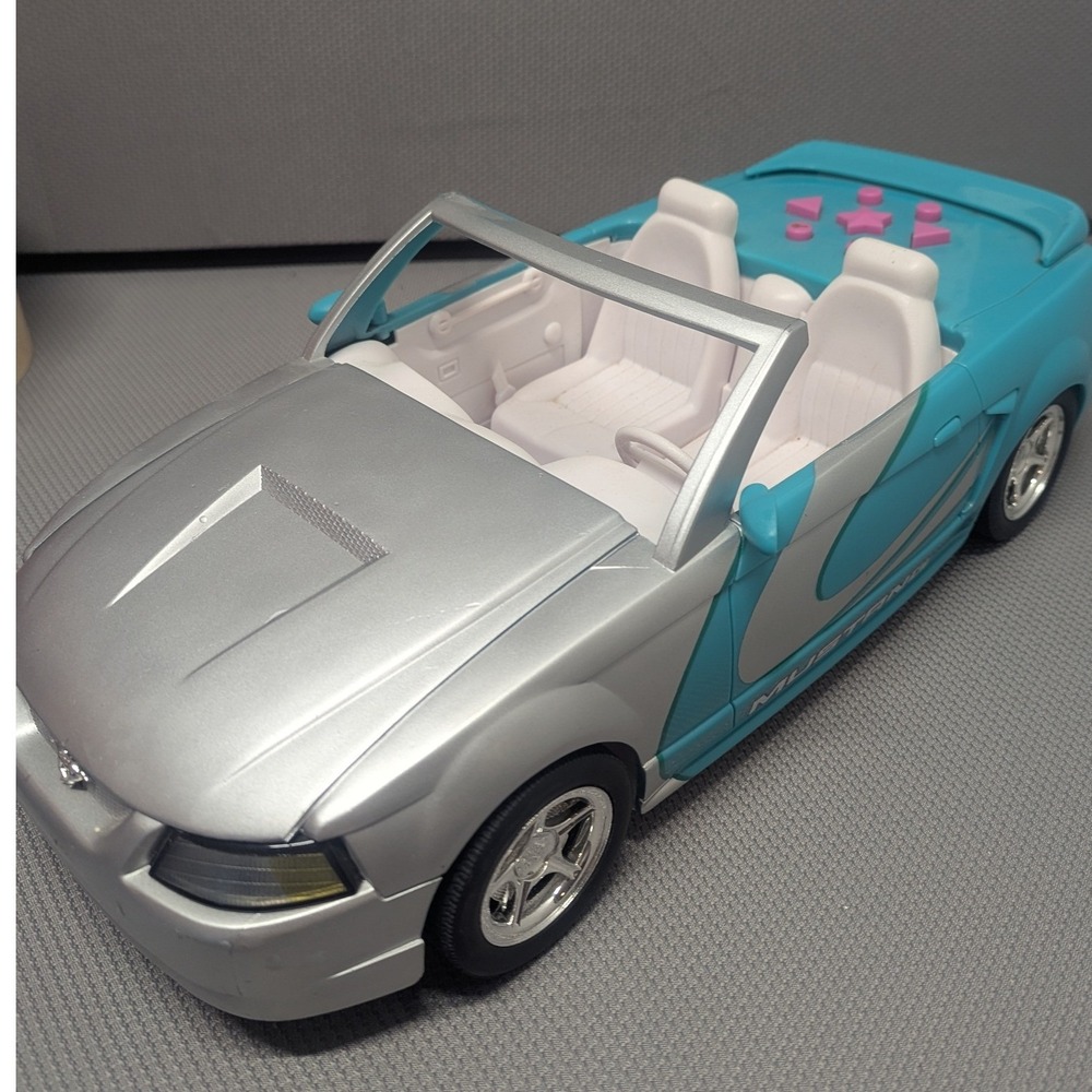 VTG Barbie Fast & Fashionable Ford Mustang Convertible Toy State Sound & Lights